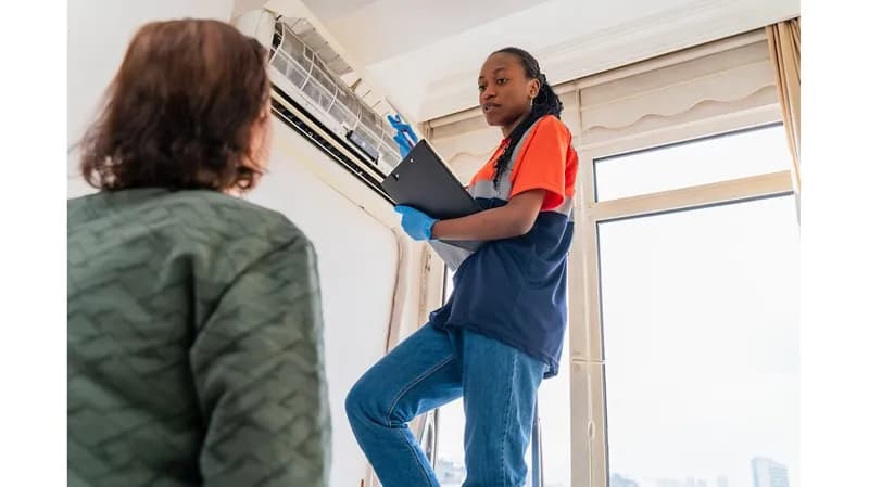 Как подрядчикам в сфере HVAC сократить простой автопарка и повысить производительность техников
